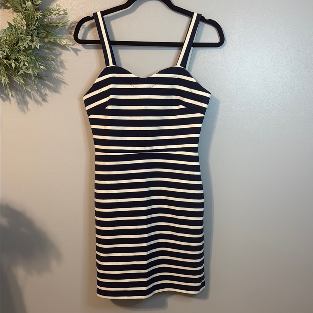 NWOT Old Navy Navy Blue and White Sheath Mini Dress Size Small